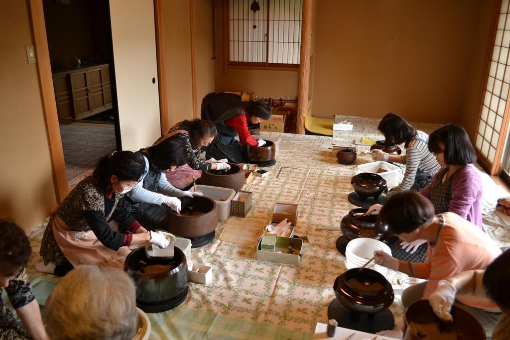 2025年4月 風炉の灰型講習会